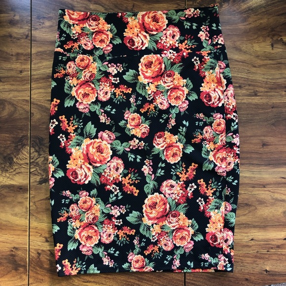 LuLaRoe Dresses & Skirts - LuLaRoe Pencil Skirt